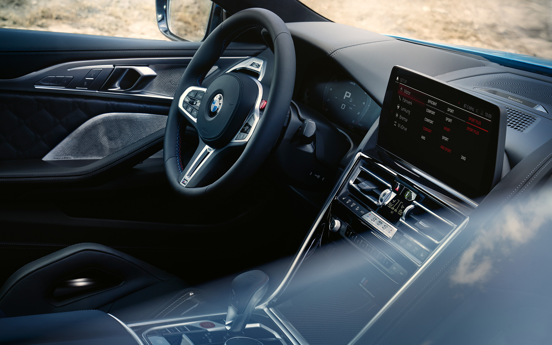 The BMW M8 Competition Coupé F92 LCI Facelift 2022 Control Display interior